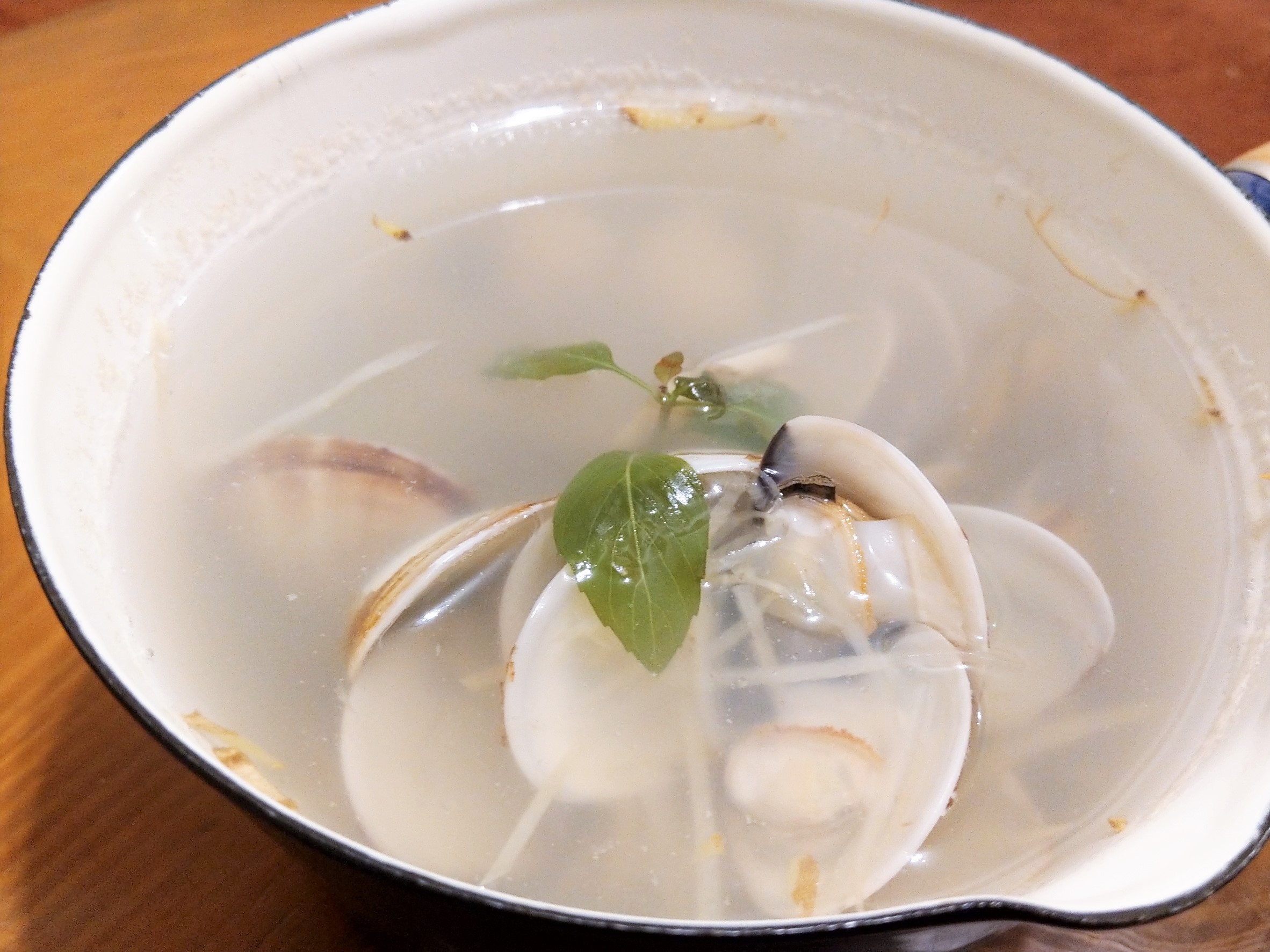 絲絲暖暖蛤蜊湯 絲絲暖暖蛤蜊湯
